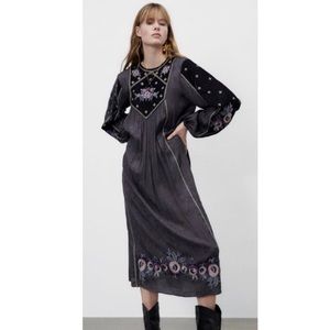 Zara Floral Embroidered Long Sleeve MIDI Dress Size Small